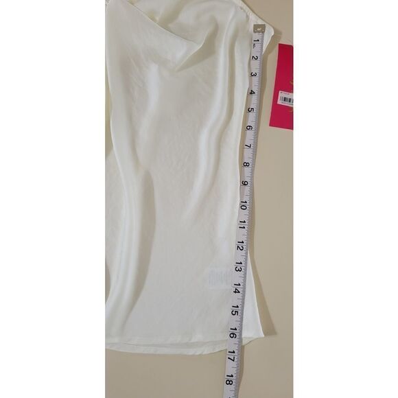 Sunny Leigh Ivory Knotted Front Sleeveless Top - Picture 5 of 6